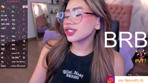 Eveline  online show from February 2026 07:24:02 PM