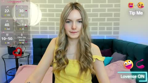 Eveline online show from April 2026 08:37:01 AM