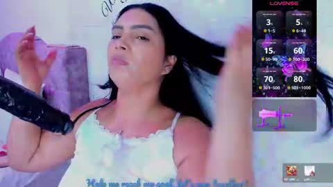 Snapshot of evelinn_belen chatting on June 2026 05:39:01 PM Evelinn belen online show from June 2026 05:39:01 PM