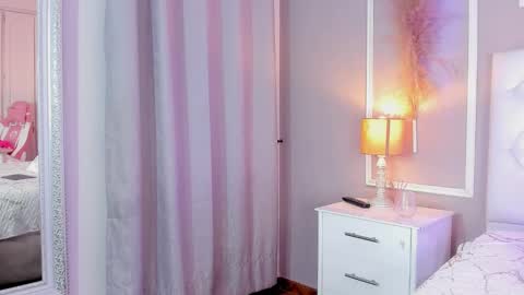 evelyn ebony online show from December 2024 11:29:02 AM