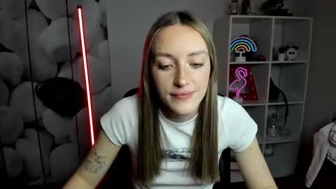 evelynblond online show from January 2026 05:27:02 PM