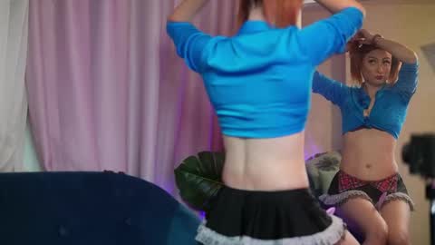 Snapshot of evelyncandy chatting on May 2026 06:58:01 PM Evelyn online show from May 2026 06:58:01 PM