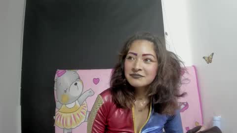 Snapshot of evelynesex chatting on February 2026 04:10:01 AM Evelyne online show from February 2026 04:10:01 AM