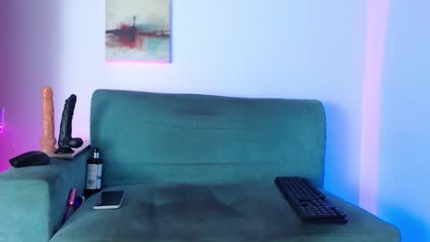 Evelyn martinez  online show from February 2026 07:56:02 PM