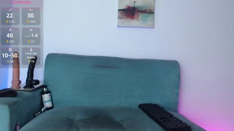 Snapshot of evelynmartines chatting on April 2026 07:48:01 PM Evelyn martinez online show from April 2026 07:48:01 PM