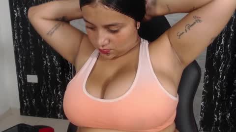 evelin 3 online show from March 2025 09:36:02 PM