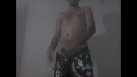 Snapshot of everaldosantos chatting on September 2025 08:52:02 PM everaldosantos online show from September 2025 08:52:02 PM