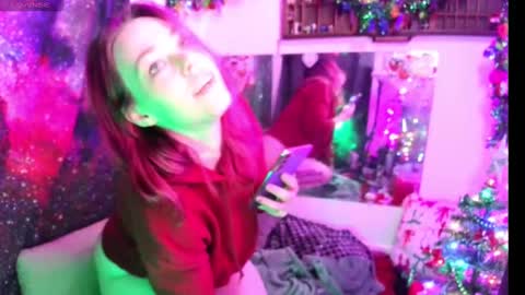 Evie online show from December 2024 08:30:02 AM