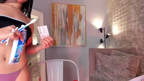 Snapshot of everyh chatting on February 2025 08:07:02 PM Sophia online show from February 2025 08:07:02 PM