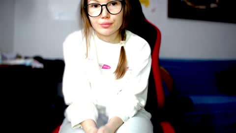 Goddes 1 online show from April 2026 06:11:02 PM