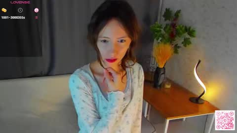 Naomi online show from October 2025 06:08:01 PM