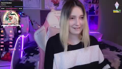 Evie online show from December 2024 02:56:02 AM