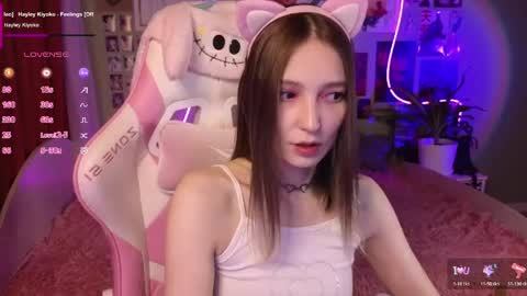 Evie online show from May 2026 12:16:02 AM