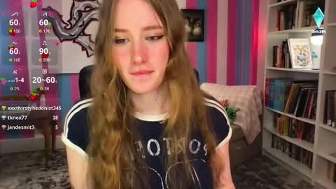 Snapshot of eviecam chatting on April 2026 07:31:02 PM Evie3 online show from April 2026 07:31:02 PM