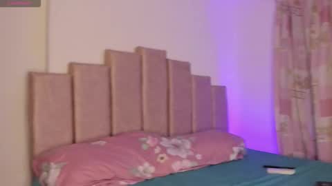 Ivi Alejandra  online show from February 2026 04:02:01 AM