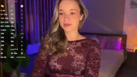 Snapshot of evielina chatting on June 2026 11:53:01 PM evielina online show from June 2026 11:53:01 PM
