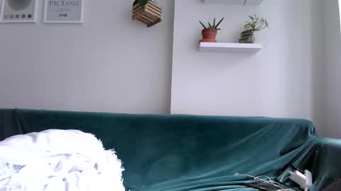 Snapshot of evillers1 chatting on May 2026 02:15:02 PM Badblondebunny online show from May 2026 02:15:02 PM