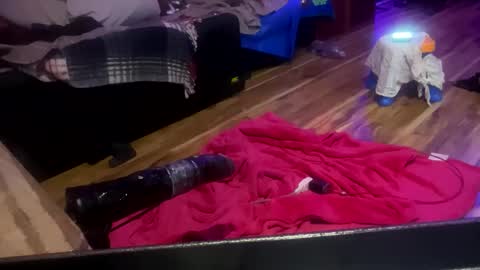 Snapshot of evilslutx chatting on March 2025 01:48:01 AM Cloudia Kumz online show from March 2025 01:48:01 AM