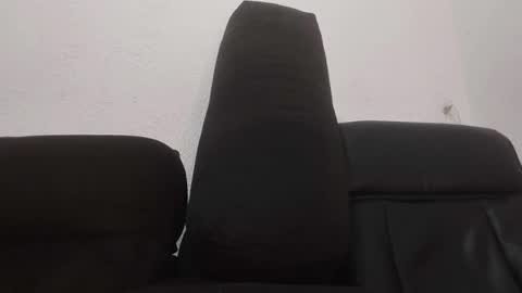 Snapshot of evilwhitegirl chatting on October 2025 11:14:01 PM Melina online show from October 2025 11:14:01 PM