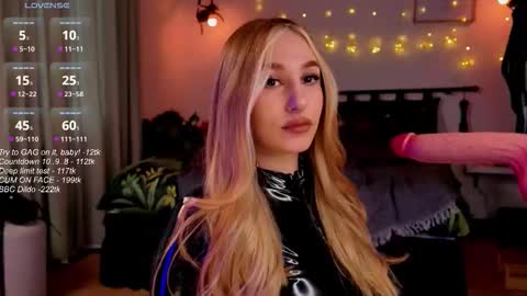 Snapshot of evit_dirty_mind_ chatting on February 2026 12:37:02 PM evit_dirty_mind_ online show from February 2026 12:37:02 PM