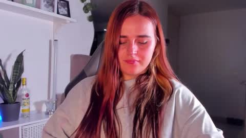 EVY online show from February 2026 02:48:01 AM