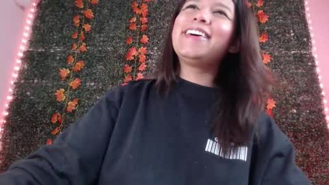 Im Evy online show from March 2026 04:23:01 PM