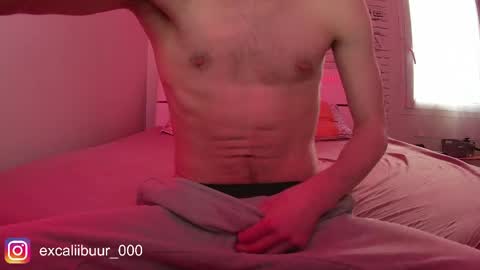 Excaliibuur online show from March 2026 06:19:02 PM