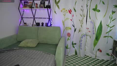 Snapshot of exe_cutie chatting on September 2025 10:31:01 PM Mary online show from September 2025 10:31:01 PM