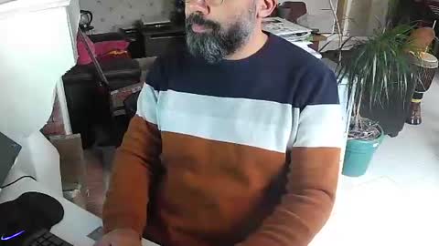 Gio online show from January 2025 04:38:01 PM