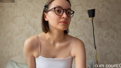 Snapshot of existencee chatting on April 2026 11:00:01 AM Anna online show from April 2026 11:00:01 AM