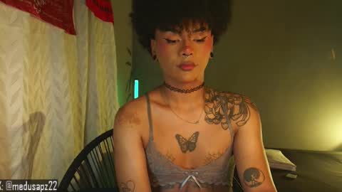 Snapshot of exotic_medussapp chatting on July 2026 08:29:01 AM Soy Carla online show from July 2026 08:29:01 AM
