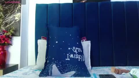 Snapshot of exotic_wish chatting on June 2026 04:31:01 AM exotic_wish online show from June 2026 04:31:01 AM