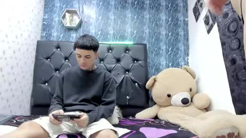 exotichot_couple online show from February 2026 11:11:02 PM