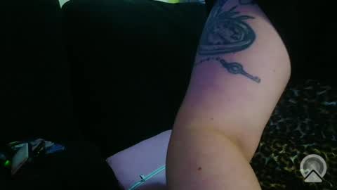 Snapshot of exoticlexi chatting on May 2026 04:08:01 AM Exoticlexxii online show from May 2026 04:08:01 AM