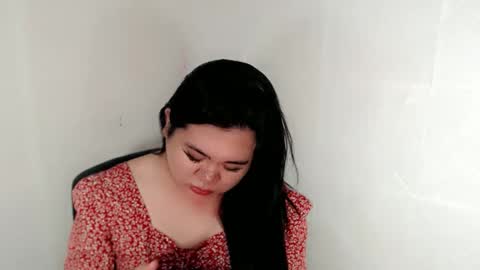 SHANTAL MARIE online show from January 2026 05:04:01 PM