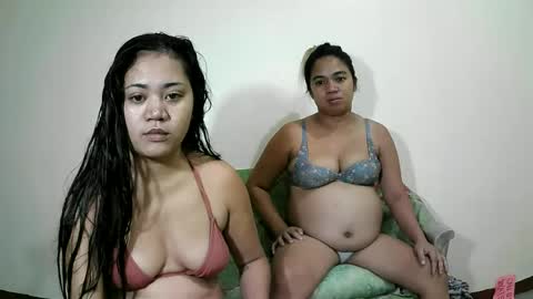 Snapshot of exoticpregnant chatting on July 2026 12:19:01 PM jane and jessa online show from July 2026 12:19:01 PM