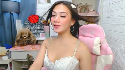 Snapshot of exotictssavie chatting on July 2026 05:06:02 PM exotictssavie online show from July 2026 05:06:02 PM
