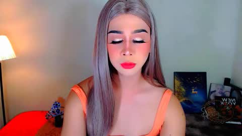 expensive_elise online show from March 2026 11:38:01 AM