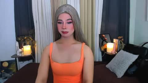 Snapshot of expensive_elise chatting on May 2026 09:09:01 PM expensive_elise online show from May 2026 09:09:01 PM