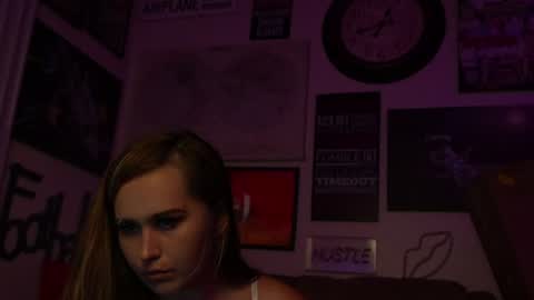 Snapshot of explicitshaybaby chatting on June 2026 07:43:01 AM explicitshaybaby online show from June 2026 07:43:01 AM