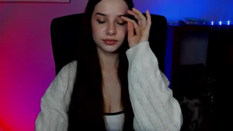 Maya online show from February 2026 07:49:01 AM