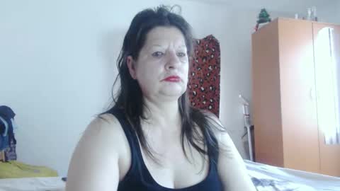 Snapshot of extasymature chatting on June 2026 05:42:01 AM ExtasyMature online show from June 2026 05:42:01 AM