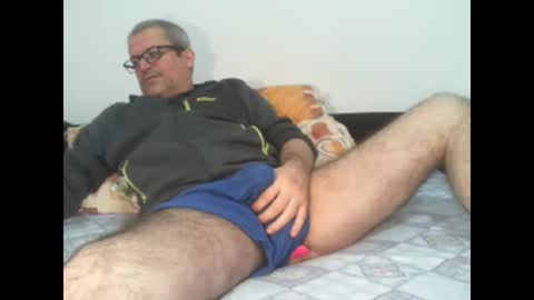 GEORGE online show from December 2025 10:37:01 PM