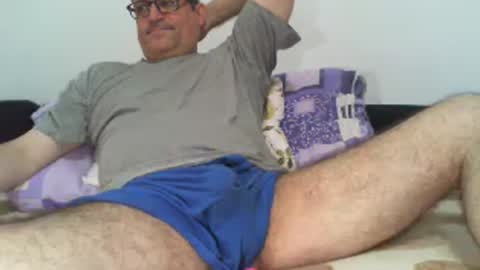 Snapshot of eyes12 chatting on June 2026 01:28:01 AM GEORGE online show from June 2026 01:28:01 AM