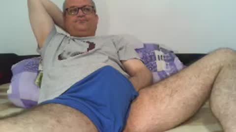 Snapshot of eyes12 chatting on July 2026 02:05:01 AM GEORGE online show from July 2026 02:05:01 AM