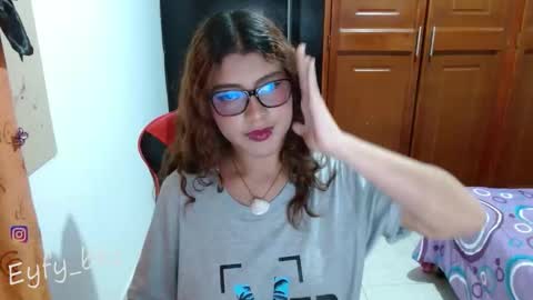 Nadia online show from January 2026 10:24:02 PM