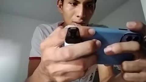 Eysoyvv online show from April 2026 08:47:01 PM