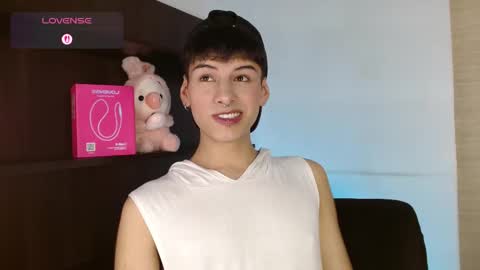 Juan online show from November 2025 05:51:01 AM