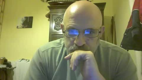 f1zzeek online show from April 2026 10:10:02 PM