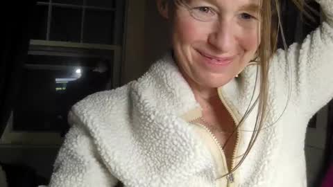 FabOmobono online show from January 2025 11:00:01 PM